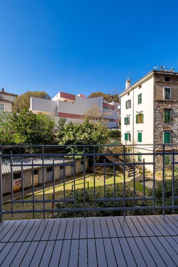 Saint Vitus Apartments With Balcony Рийека Екстериор снимка