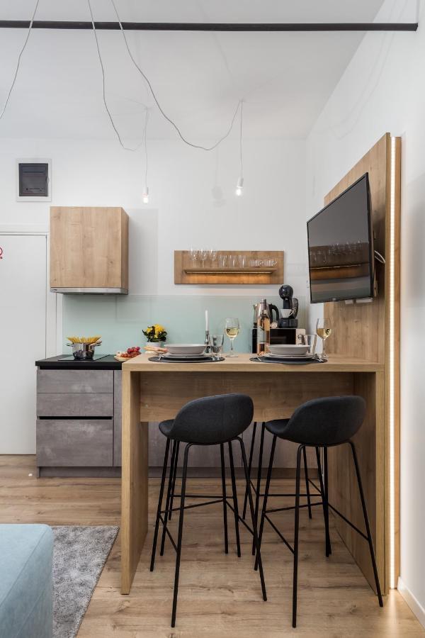 Saint Vitus Apartments With Balcony Рийека Екстериор снимка
