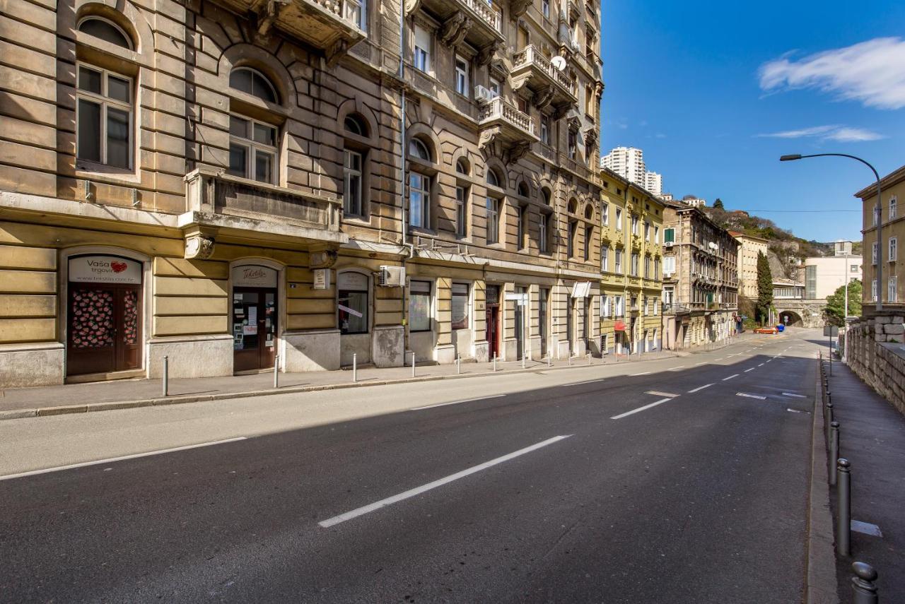 Saint Vitus Apartments With Balcony Рийека Екстериор снимка