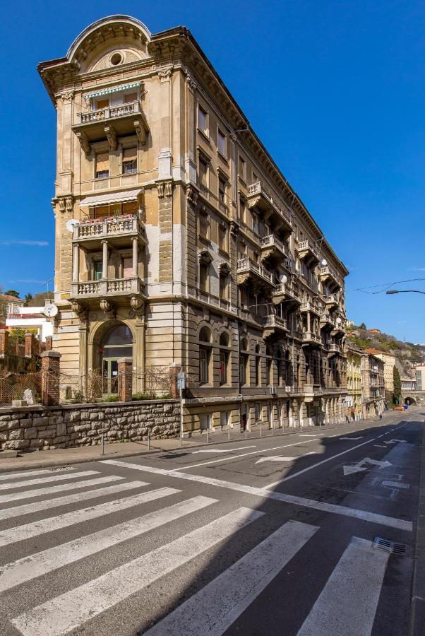 Saint Vitus Apartments With Balcony Рийека Екстериор снимка