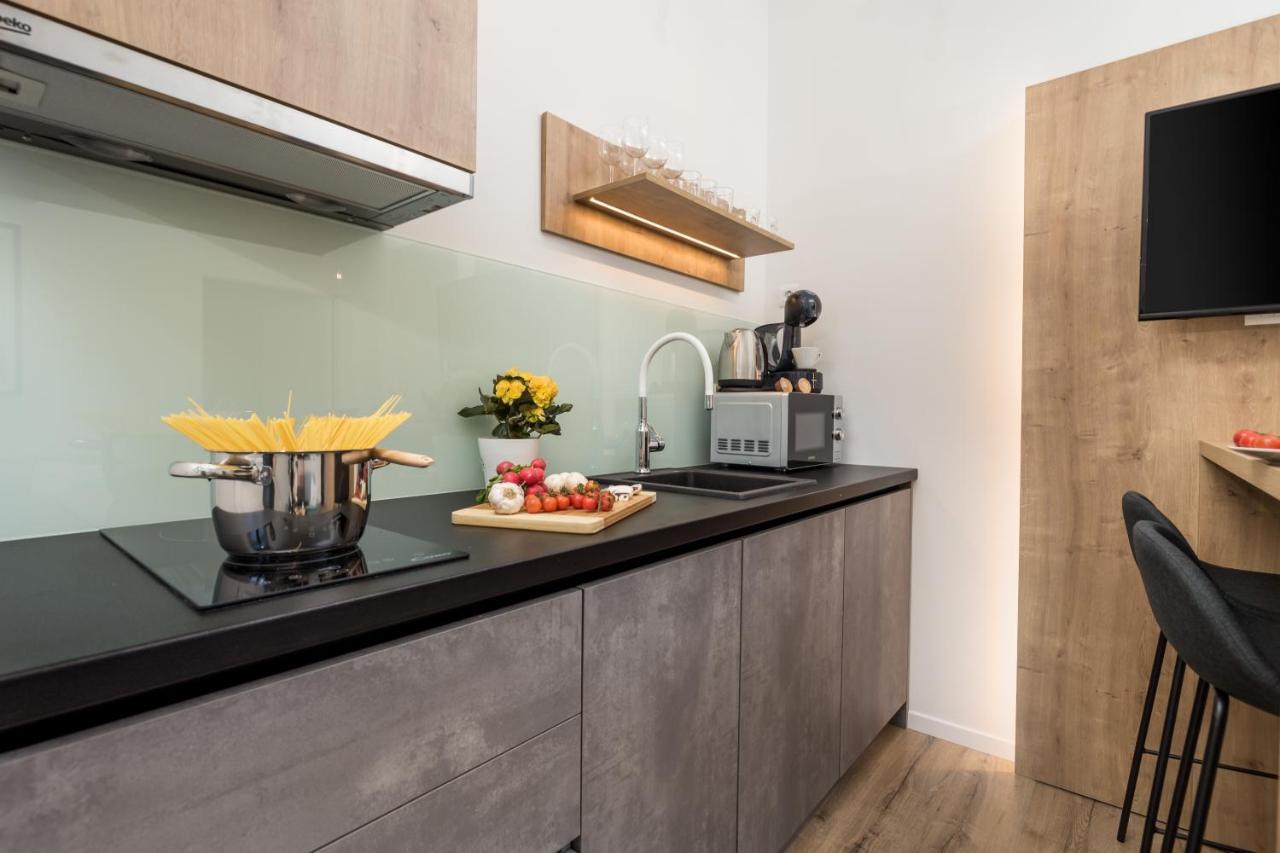 Saint Vitus Apartments With Balcony Рийека Екстериор снимка