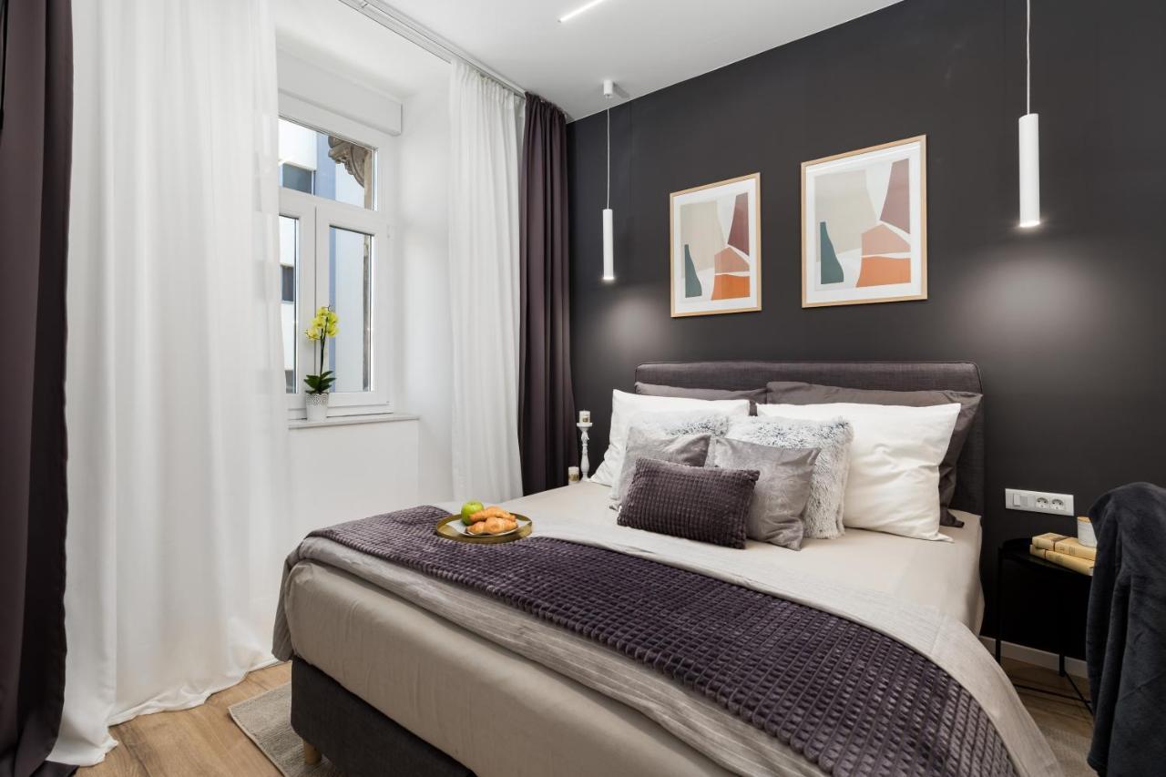 Saint Vitus Apartments With Balcony Рийека Екстериор снимка