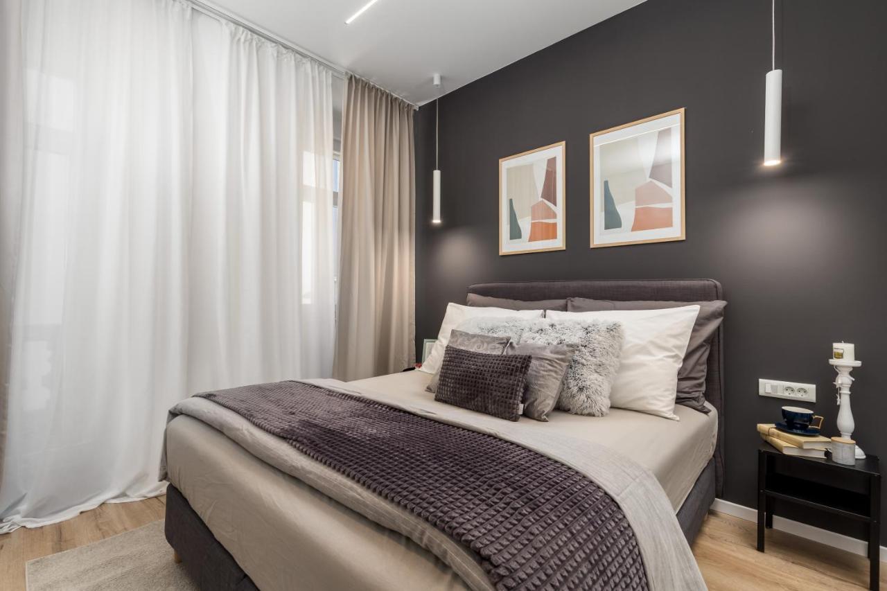 Saint Vitus Apartments With Balcony Рийека Екстериор снимка