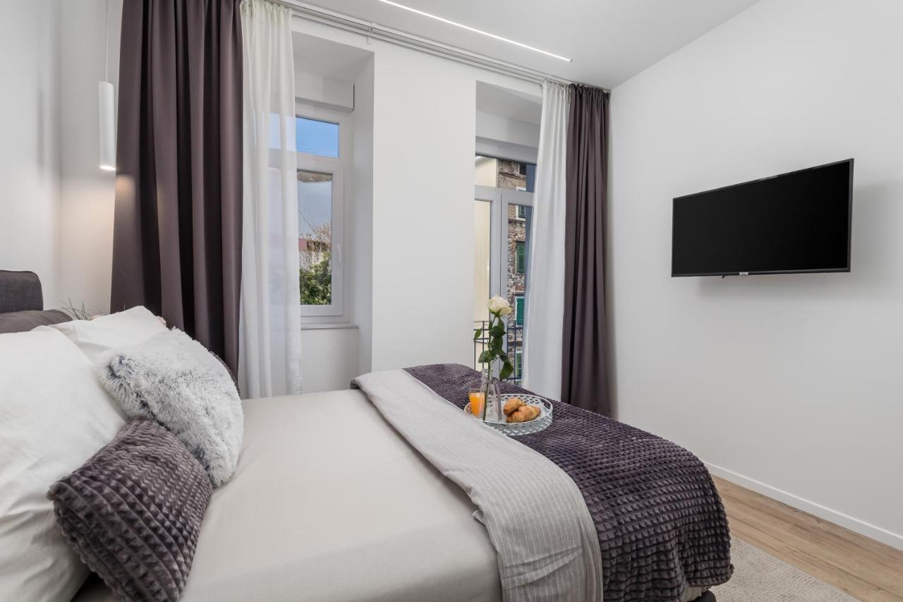 Saint Vitus Apartments With Balcony Рийека Екстериор снимка